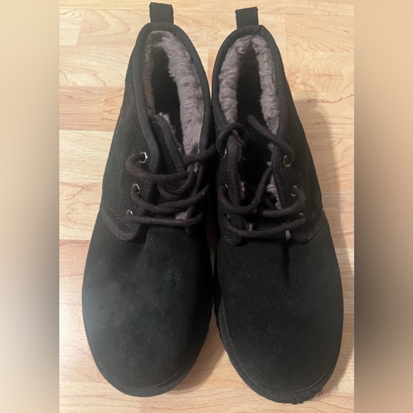Men's Black UGG Neumel Boots - Picture 1 of 4
